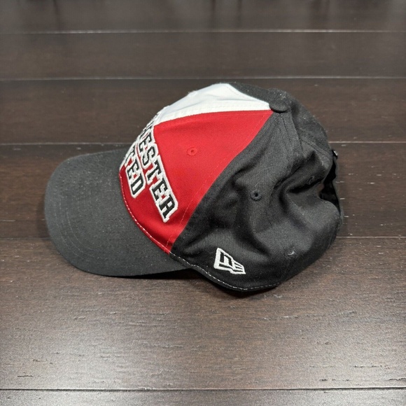 New Era Manchester United FC 9Twenty Strap Back Adjustable Hat Red White Black - Picture 2 of 7